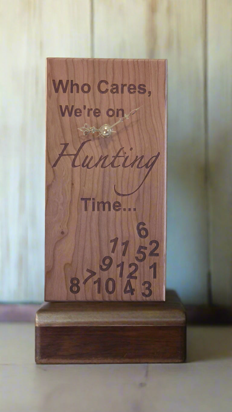 Hunting and Fishing Clock